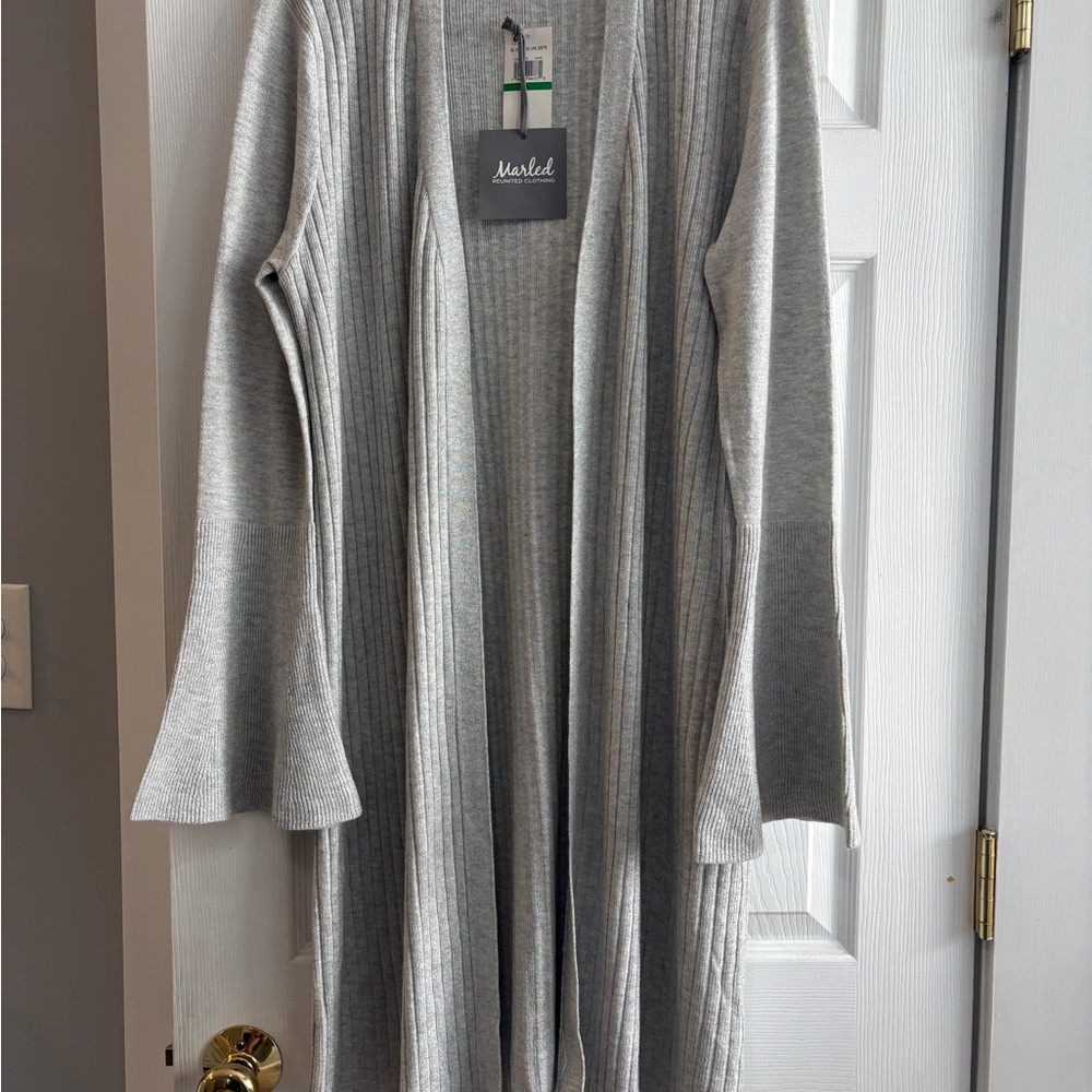 Marled Women's Silver metallic Ribbed Cardigan